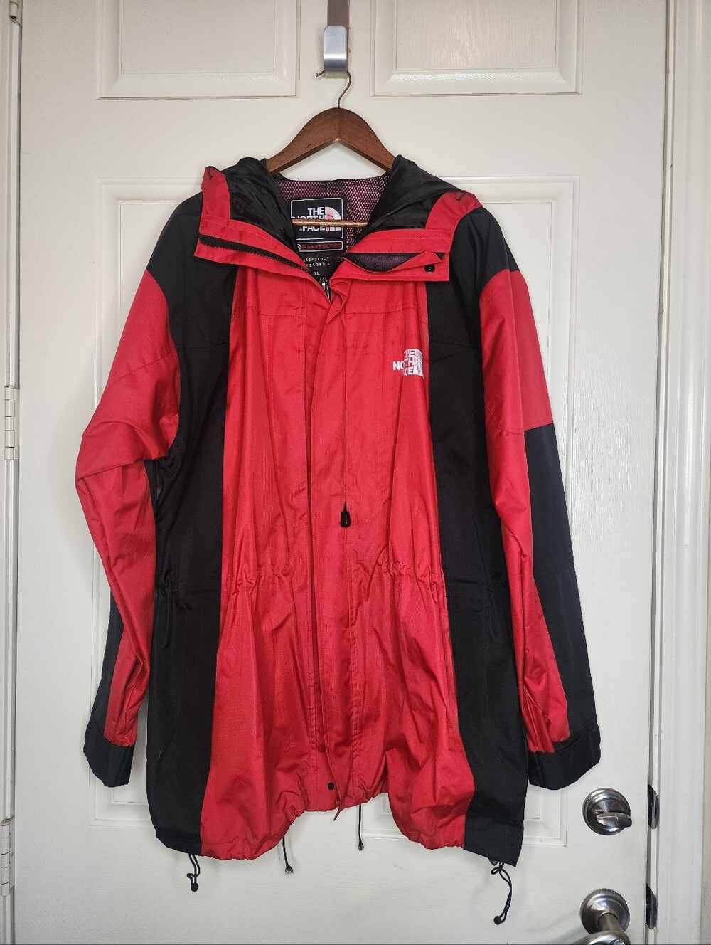 Vintage The North Face Gore-tex XCR Summit Series Jacket | Red/black | XL